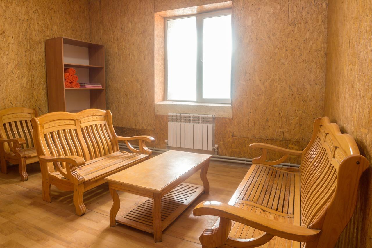 Hotel Alma Ata Zhosaly Kültér fotó