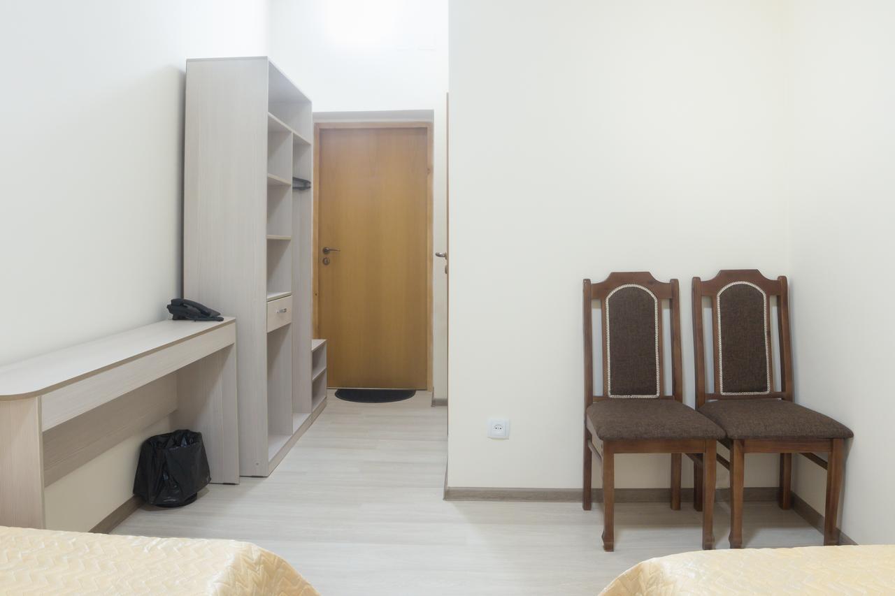 Hotel Alma Ata Zhosaly Kültér fotó